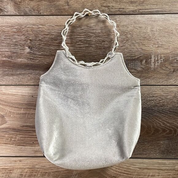 VICTORIA’s SECRET Silver Purse Tote Crushed Velvet Silvertone Pearl Wrap Handle - Picture 4 of 11